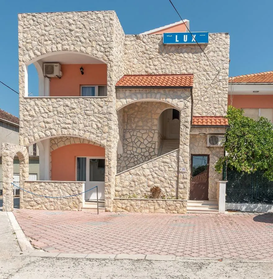 Villa Lux Trogir 4*,  Croatia